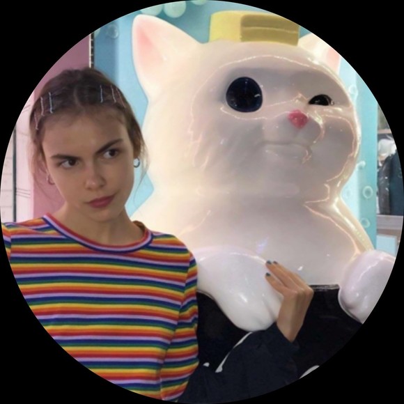 elaynedesak